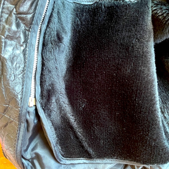 Vintage Berman’s Leather Jacket with removable lining. - Picture 4 of 6